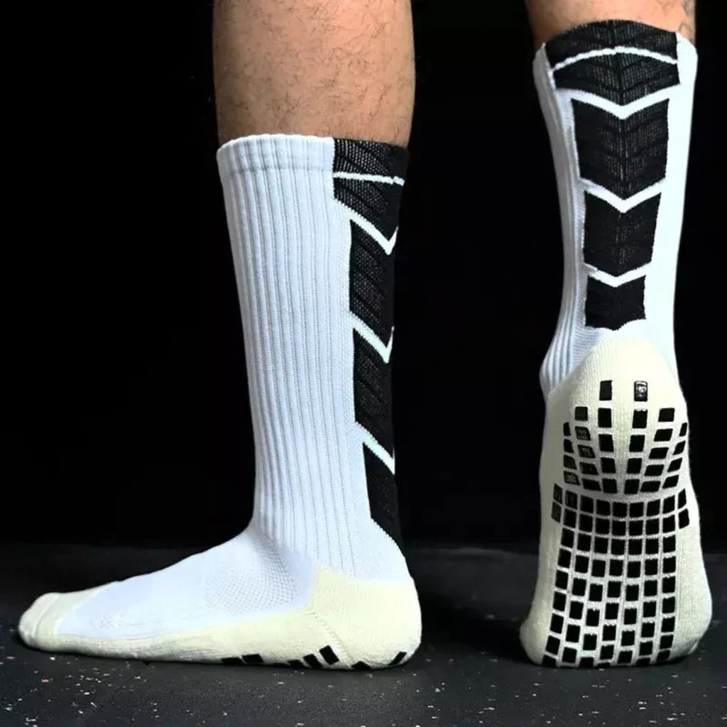 Set of 3 Pairs of Medium-Cut Non-Slip Sports Socks, product detail.