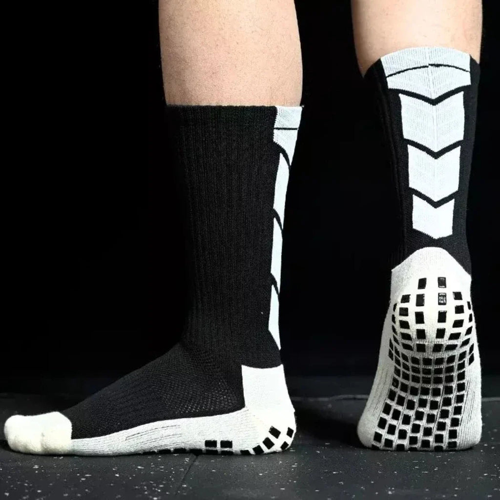 Set of 3 Pairs of Medium-Cut Non-Slip Sports Socks, product detail.